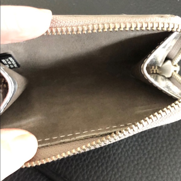 Designer Mark Jacobs coin purse - Picture 3 of 8